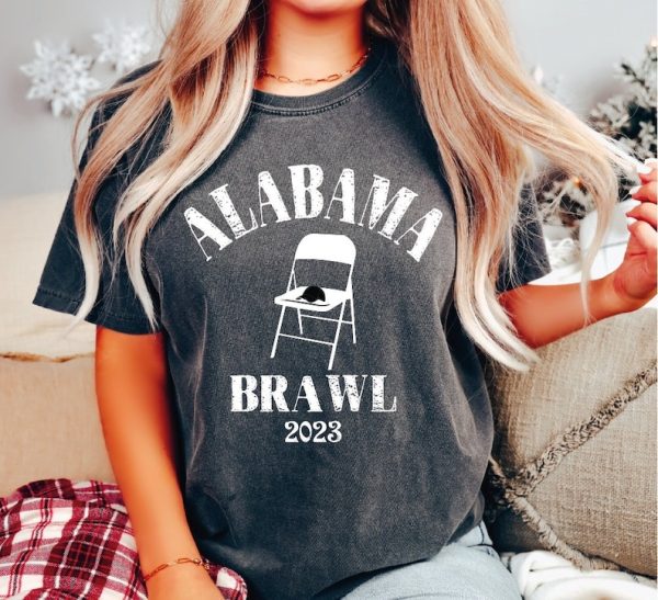 Alabama Brawl Shirt, Folding Chair Fight, A Mass Brawl Breaks Out On Alabama T-Shirt